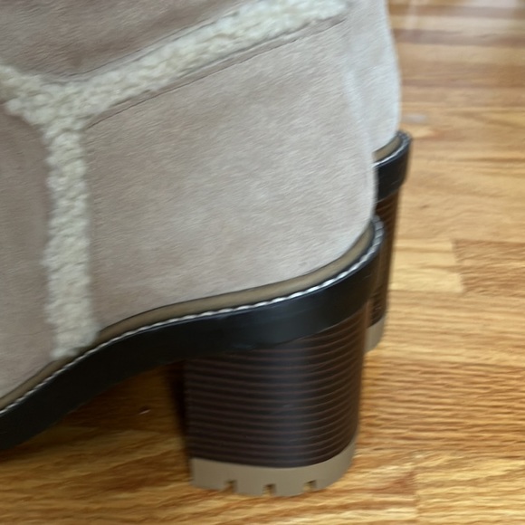 Leather/Faux Fur Pull On Boots Thick Inside Padding Sz 9M NWOT - Picture 7 of 10